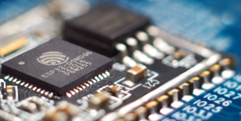 半導(dǎo)體產(chǎn)能短缺或持續(xù)至2023年 ，代工廠(chǎng)紛紛砸錢(qián)擴(kuò)投資